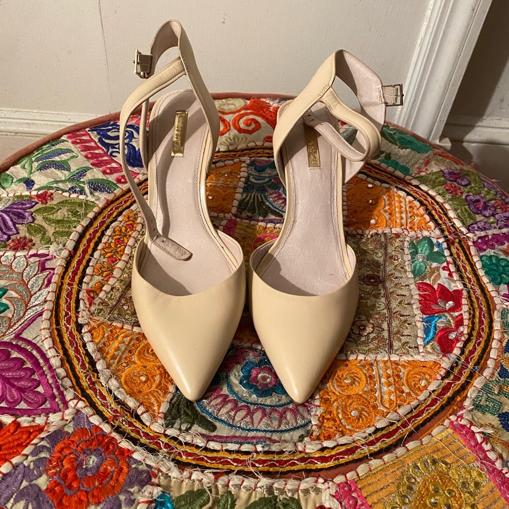 Elegant Cream Strappy Heels
